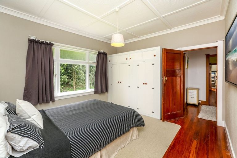 Photo of property in 24 Cumming Street, Okato, 4335