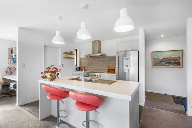 Photo of property in 30 Gosling Crescent, Halswell, Christchurch, 8025