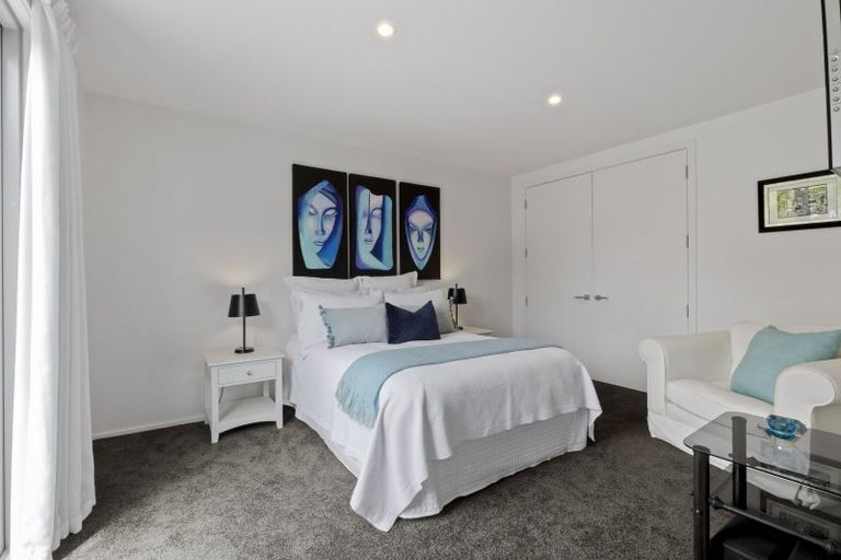 Photo of property in 468 Peninsula Road, Kelvin Heights, Queenstown, 9300