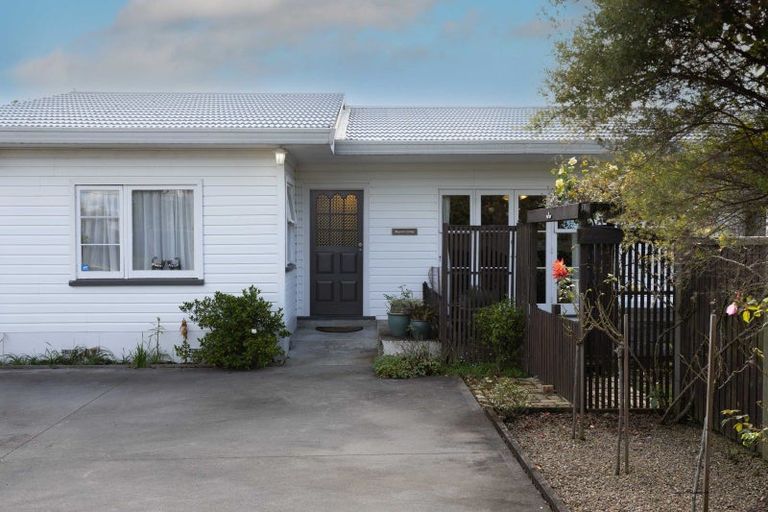 Photo of property in 35 Shakespeare Street, Leamington, Cambridge, 3432