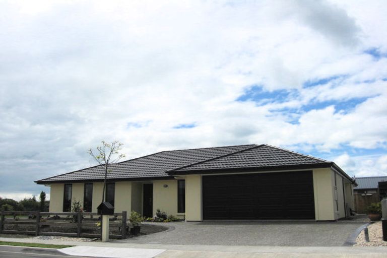 Photo of property in 1 Hammill Grove, Stoke, Nelson, 7011