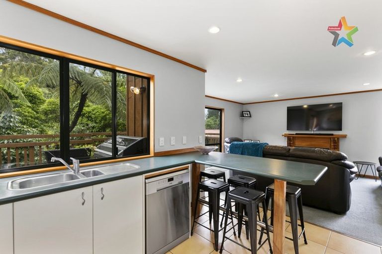Photo of property in 1/8 Swainson Street, Naenae, Lower Hutt, 5011