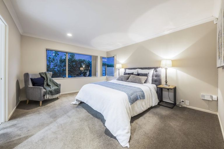 Photo of property in 6 Kilimanjaro Drive, Northpark, Auckland, 2013