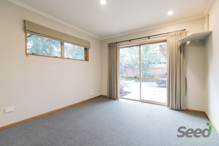 Photo of property in 12 Vermont Court, Huntington, Hamilton, 3210