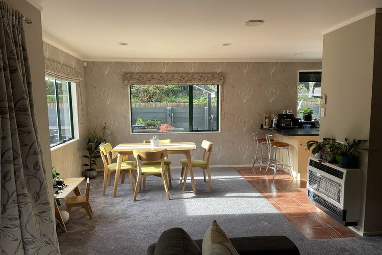 Photo of property in 19 Logan Way, Kelvin Grove, Palmerston North, 4414