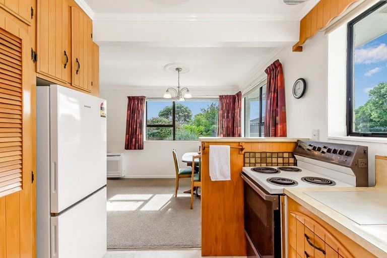 Photo of property in 2 Malfroy Lane, Raumati Beach, Paraparaumu, 5032