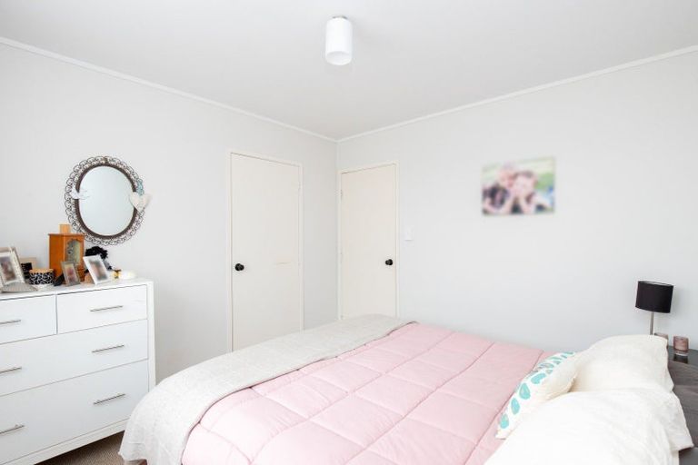 Photo of property in 32 Mahana Road, Ngatea, 3503