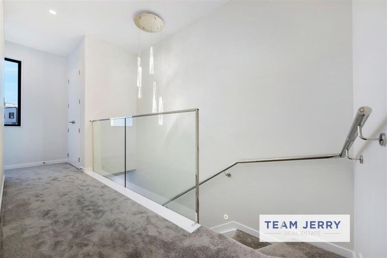 Photo of property in 3 Puihi Crescent, Massey, Auckland, 0614