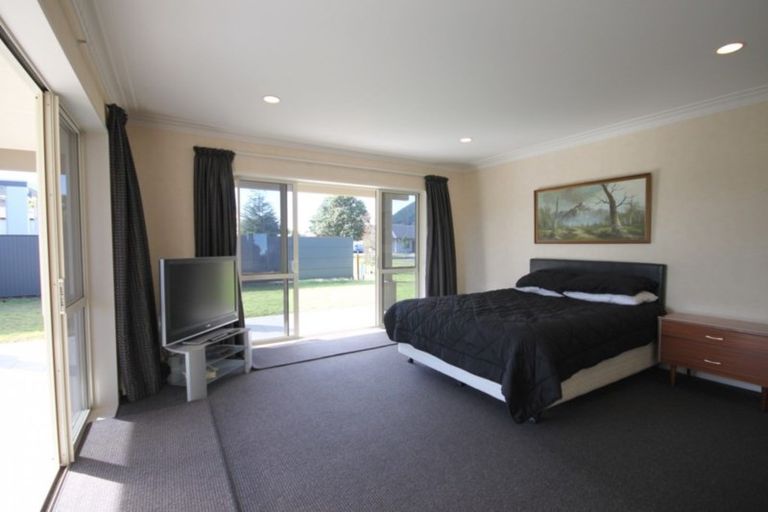 Photo of property in 17 Centreway, Pauanui, Hikuai, 3579