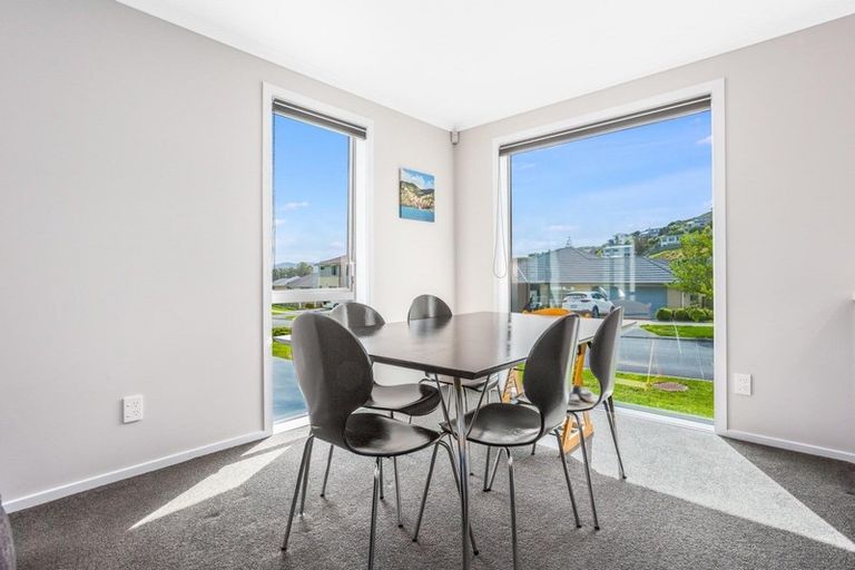 Photo of property in 13 Banks Boulevard, Whitby, Porirua, 5024