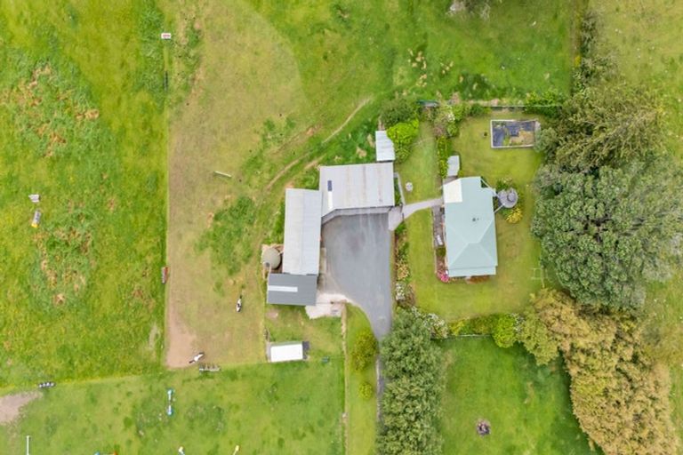 Photo of property in 5610 South Road, Rahotu, Opunake, 4681