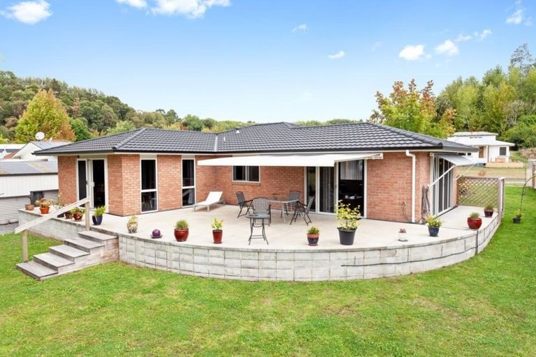 Photo of property in 4 Owen Road, Kawerau, 3127