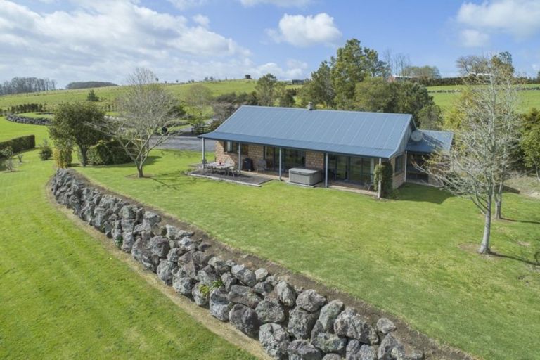 Photo of property in 839a Te Ahu Ahu Road, Waimate North, Kerikeri, 0293
