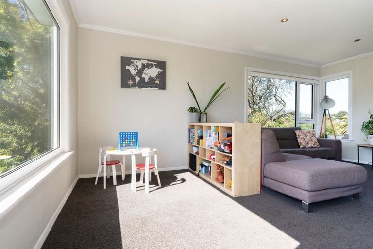 Photo of property in 11 Titoki Road, Raumati Beach, Paraparaumu, 5032