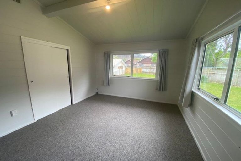 Photo of property in 66 Elizabeth Street, Waikanae, 5036