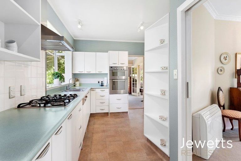 Photo of property in 19 Duthie Street, Karori, Wellington, 6012