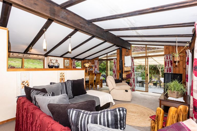 Photo of property in 77 Endcliffe Road, Kaiti, Gisborne, 4010