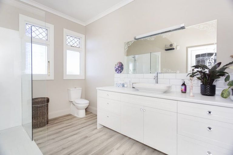 Photo of property in 138 Perth Street, Holmes Hill, Oamaru, 9401