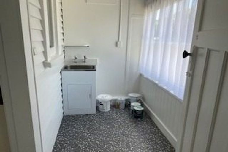 Photo of property in 10 Claudelands Road, Hamilton East, Hamilton, 3216