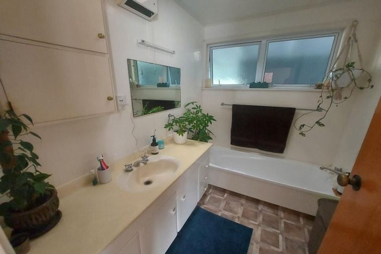 Photo of property in 2 Crawford Crescent, Te Kamo, Whangarei, 0112