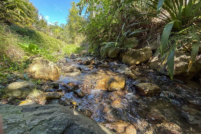 Photo of property in 14 Haile Lane, Pohara, Takaka, 7183