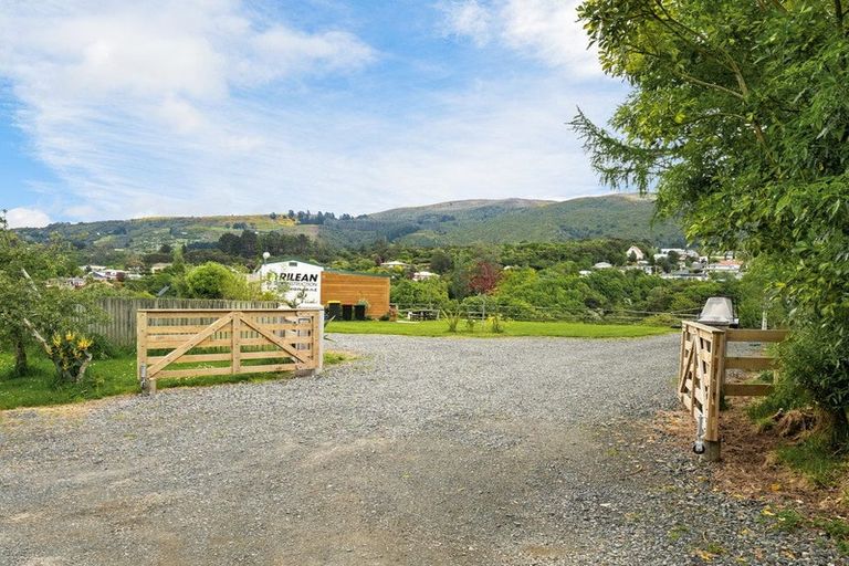 Photo of property in 15 Dunedin-waitati Road, Dalmore, Dunedin, 9010