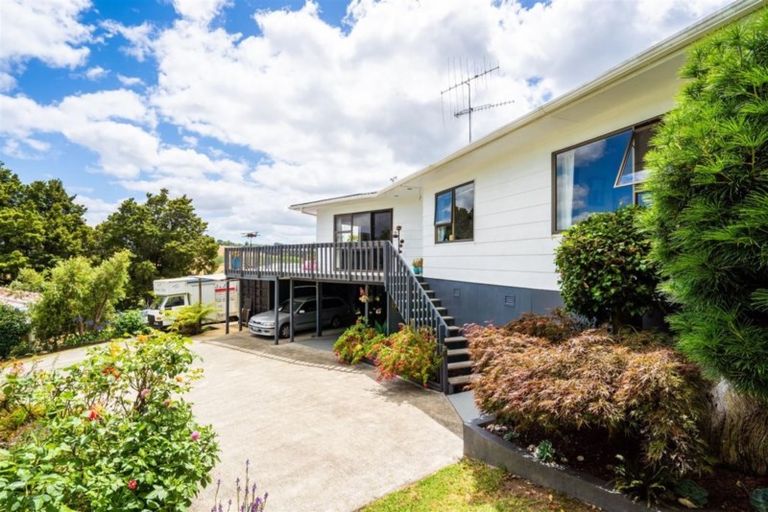 Photo of property in 14 Mariposa Place, Te Kamo, Whangarei, 0112