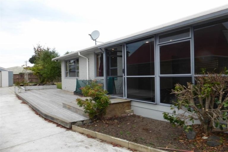 Photo of property in 20 Chedworth Avenue, Bishopdale, Christchurch, 8053