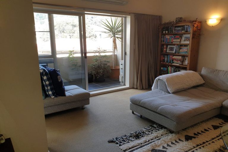 Photo of property in Elizabeth Street Chapel, 10/6 Elizabeth Street, Mount Victoria, Wellington, 6011