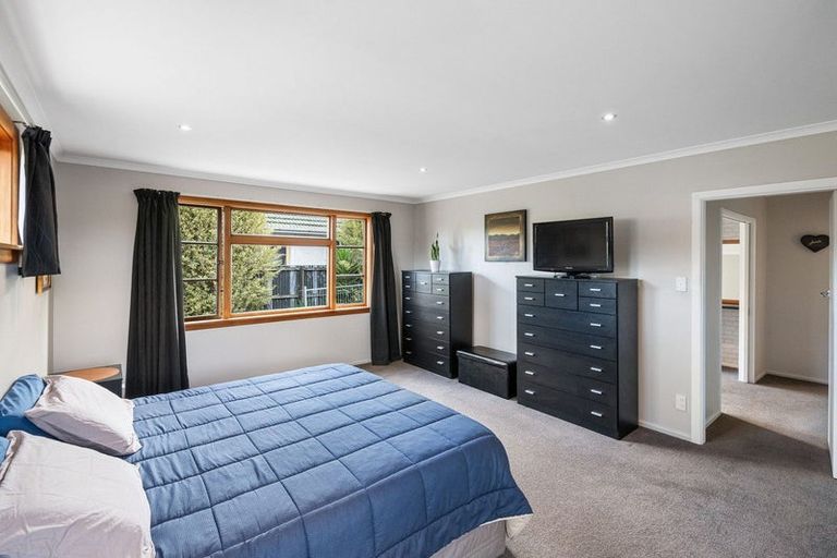 Photo of property in 27 Aurora Street, Hei Hei, Christchurch, 8042