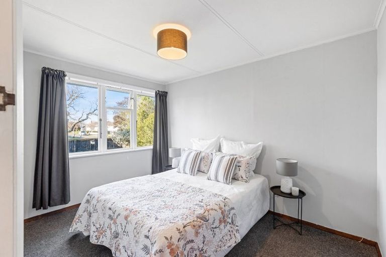 Photo of property in 32 Cardiff Street, Awapuni, Palmerston North, 4412