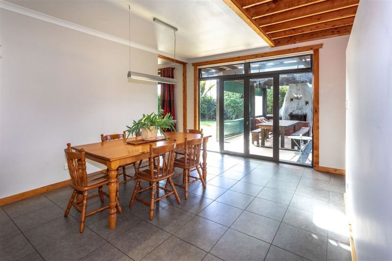Photo of property in 13 Tudor Grove, Whitianga, 3510