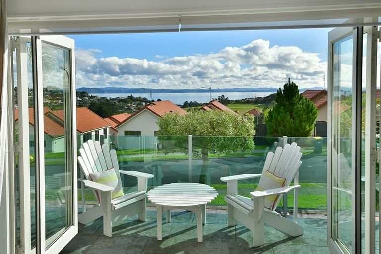 Photo of property in 109 Alec Craig Way, Gulf Harbour, Whangaparaoa, 0930