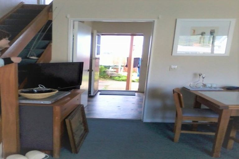 Photo of property in 2 Lyall Parade, Lyall Bay, Wellington, 6022