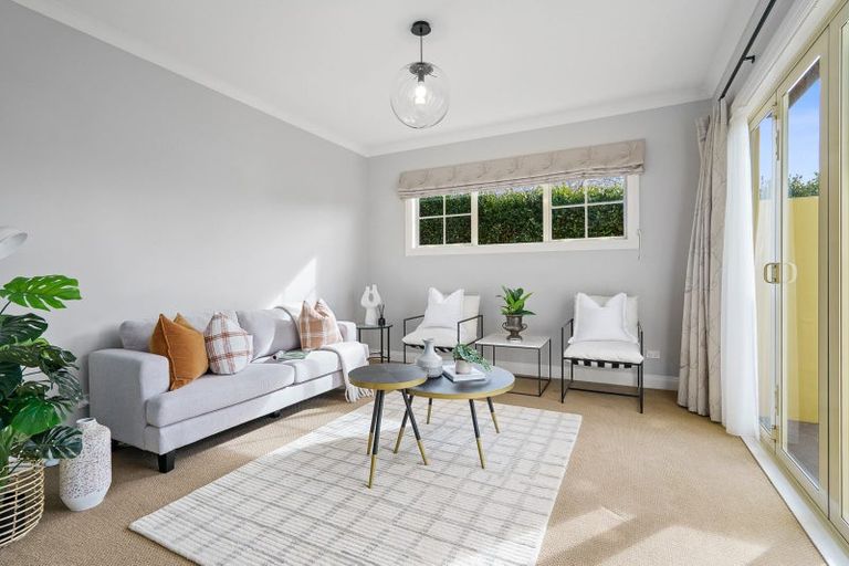 Photo of property in 113 Milton Street, Leamington, Cambridge, 3432