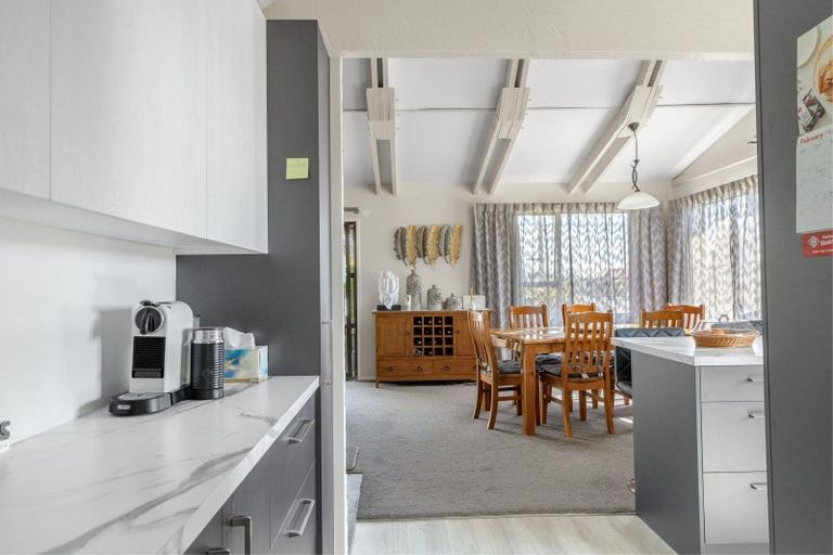 Photo of property in 92 Henley Street, Westport, 7825