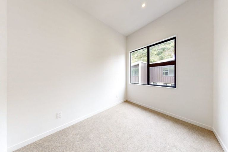Photo of property in 55 Rua Kai Way, Brooklyn, Wellington, 6021