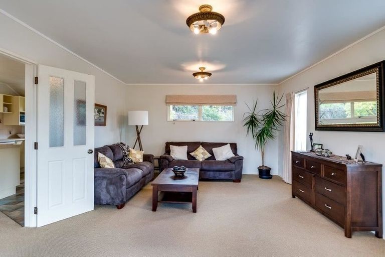 Photo of property in 6a Busby Place, Havelock North, 4130