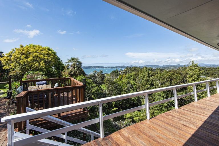 Photo of property in 100 School Road, Paihia, 0200