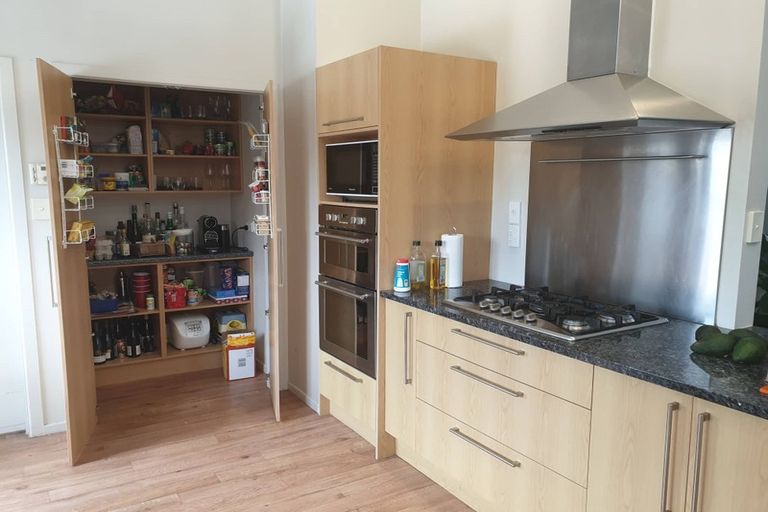 Photo of property in 12 Hillside Crescent, Westown, New Plymouth, 4310