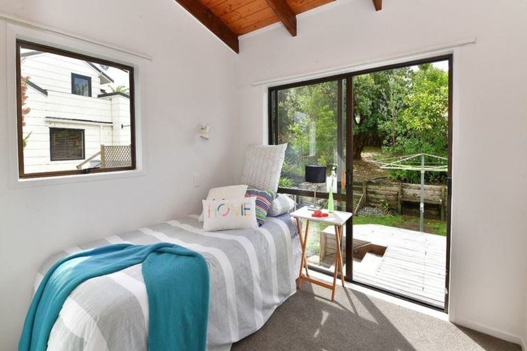 Photo of property in 61 Polkinghorne Drive, Manly, Whangaparaoa, 0930