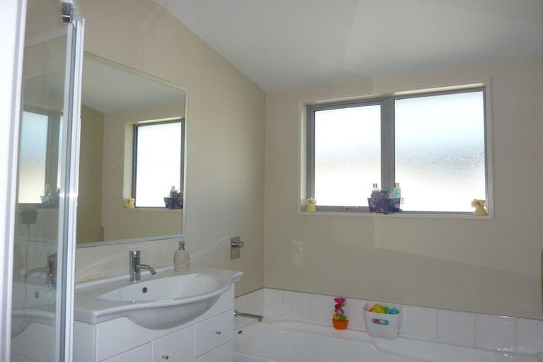 Photo of property in 212b Lincoln Road, Addington, Christchurch, 8024