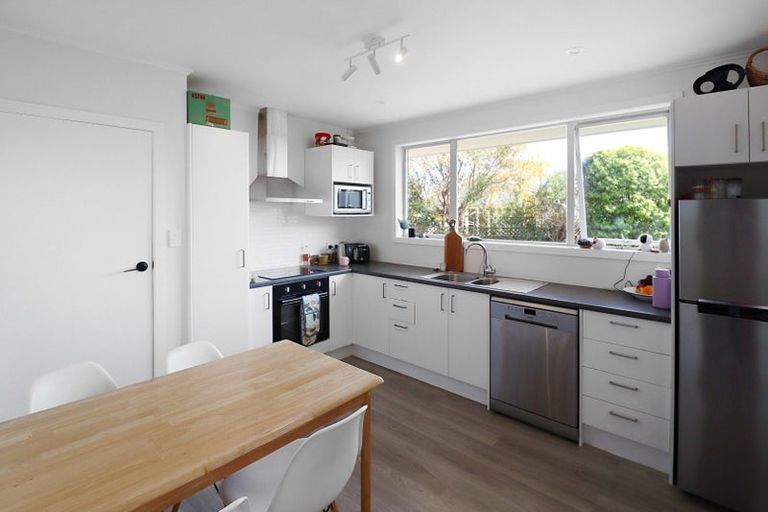 Photo of property in 103a Wyndrum Avenue, Waterloo, Lower Hutt, 5011