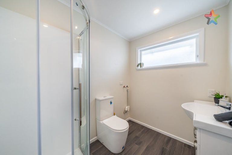 Photo of property in 6a Heather Grove, Fairfield, Lower Hutt, 5011