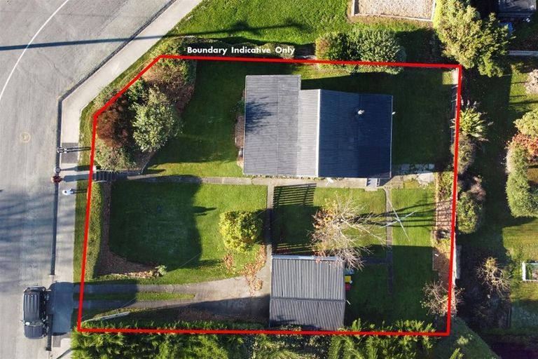 Photo of property in 11 Cameron Street, Waimate, 7924