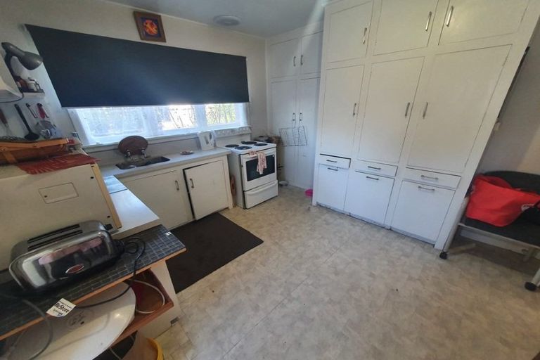 Photo of property in 32 Pembroke Street, Avondale, Christchurch, 8061