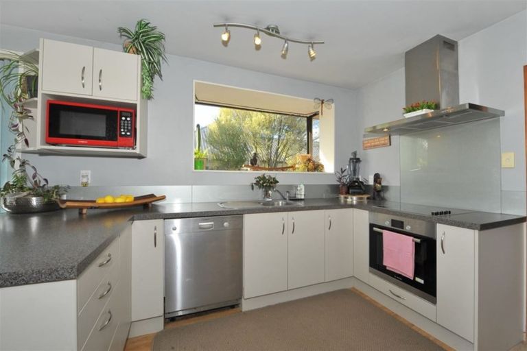 Photo of property in 23a Craven Street, Sockburn, Christchurch, 8042