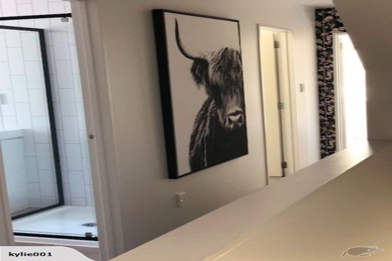 Photo of property in 3/47 Marine Parade, Mount Maunganui, 3116