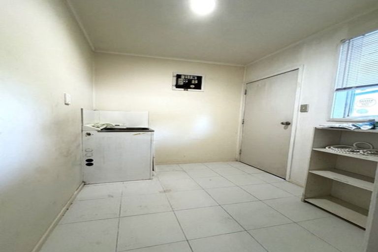 Photo of property in 13 Juniper Road, Sunnynook, Auckland, 0620