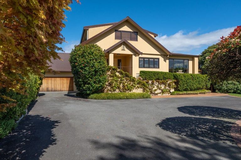 Photo of property in 27 Kurupae Road, Hilltop, Taupo, 3330